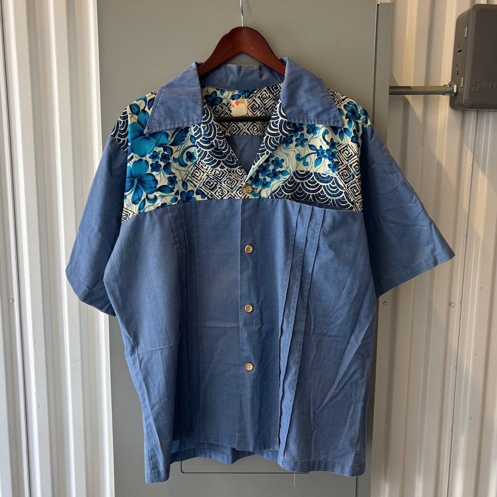 Vintage 60's 70's Sears Hawaiian Floral Aloha Button Up Shirt